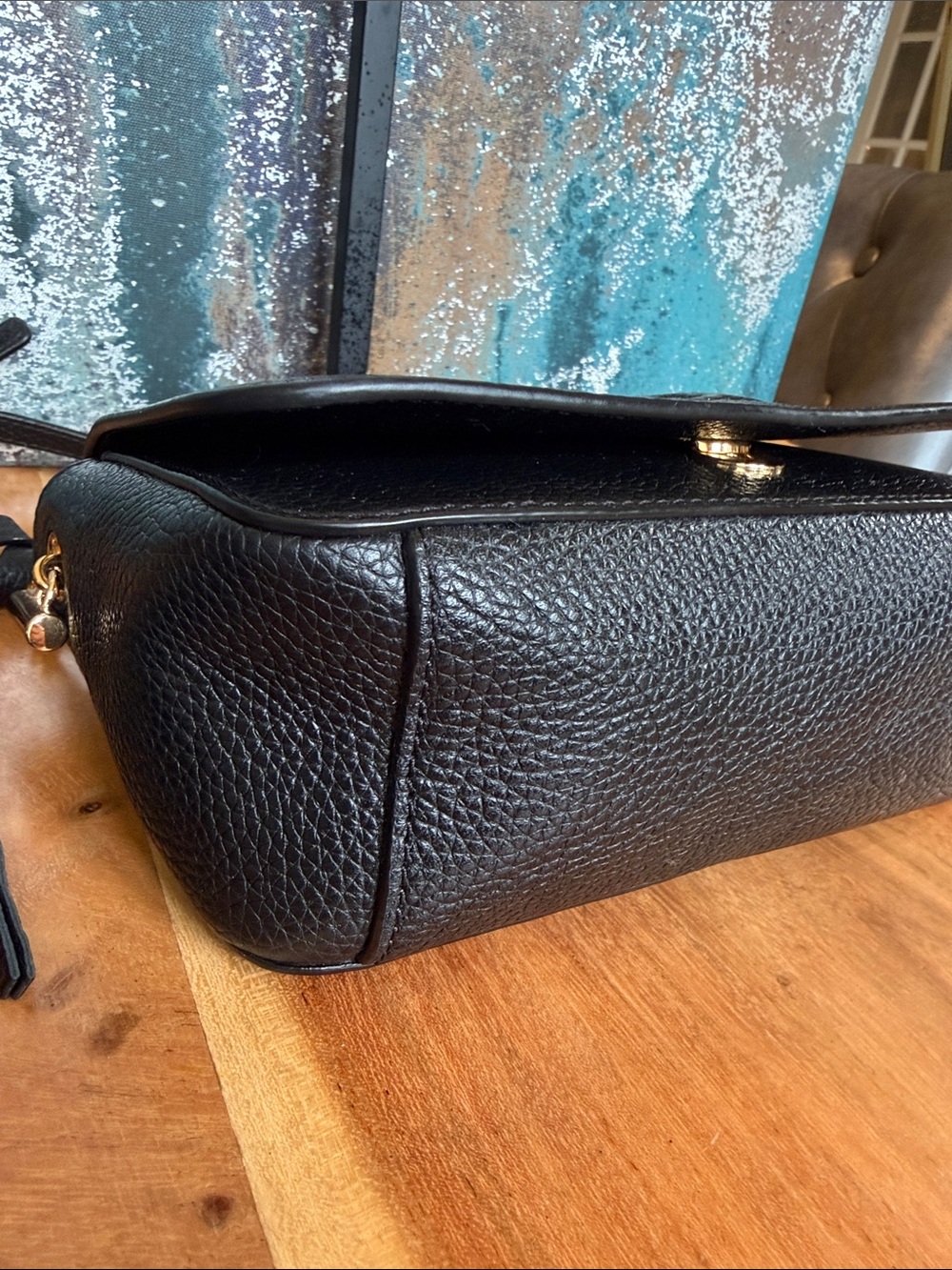 Tory Burch Quiet Luxury 2010’s Thea Pebbled Leather Flap Crossbody Black EUC - Picture 9 of 14